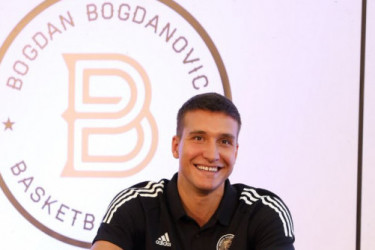 Letos je uživao u Crnoj Gori, a evo kako Bogdan Bogdanović provodi vikend