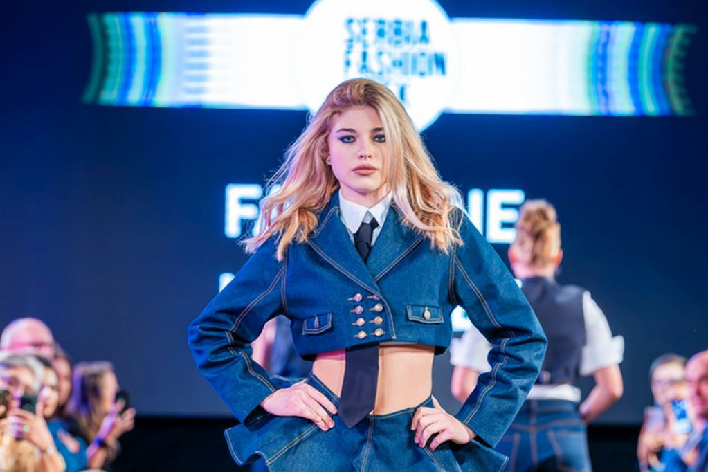 Svečano otvoren Serbia Fashion Week: Veče kada je moda spojila Srbiju i Francusku u spektaklu vrhunskih talenata