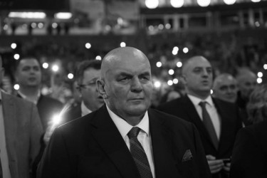 Preminuo Dragan Marković Palma